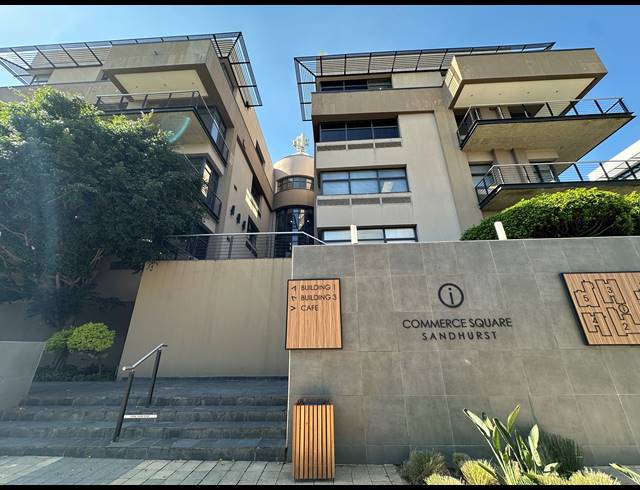 512M² OFFICE TO LET IN SANDHURST